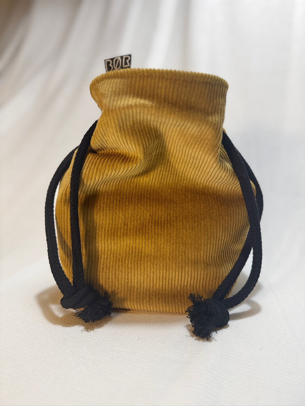 Projekttasche / Project Bag aus Cord – Curry & Schwarz - Größe S