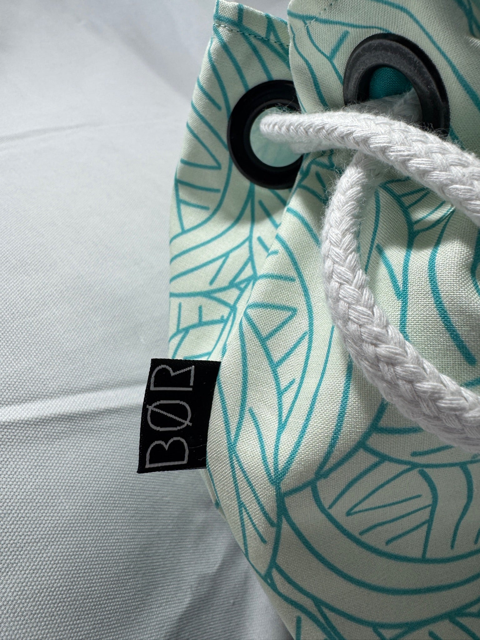 BØR Projekttasche mit Kordelzug – „Mint Yarn Bucket“ - Gr. M
