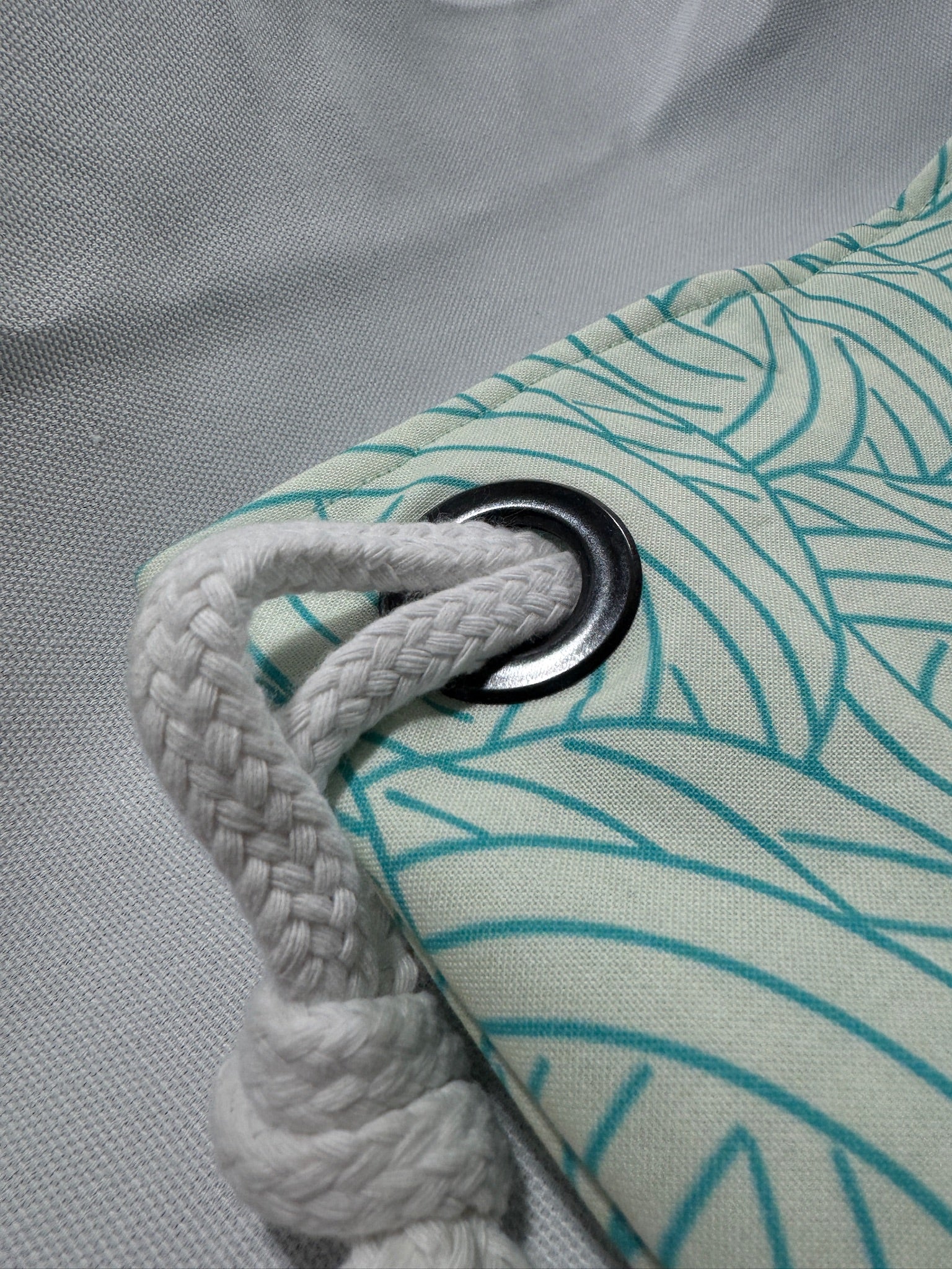 BØR Projekttasche mit Kordelzug – „Mint Yarn Bucket“ - Gr. M